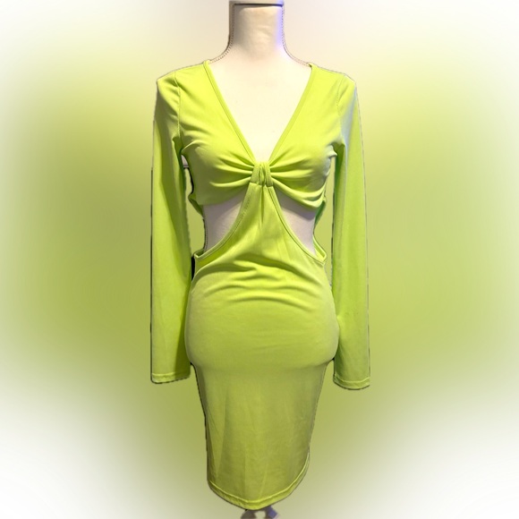Hazel and olive bodycon cutout dress - Picture 2 of 3